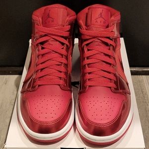Jordan 1 Mid Pomegranate